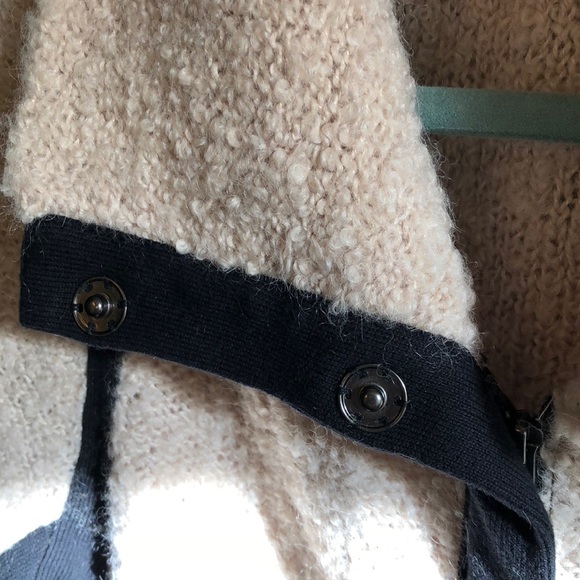 Anthropologie nubby beige zip up cardigan - Picture 4 of 4